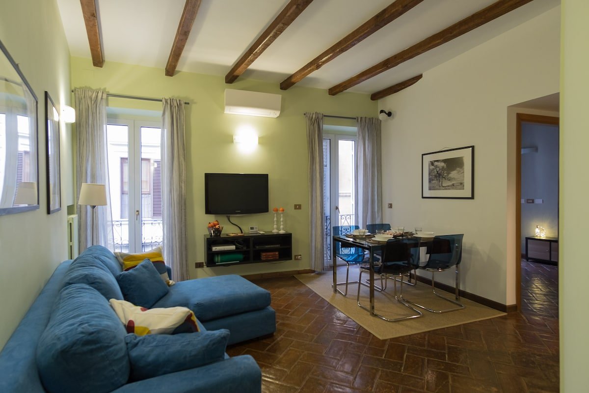 Tama’s Presidential Loft gallery image 3