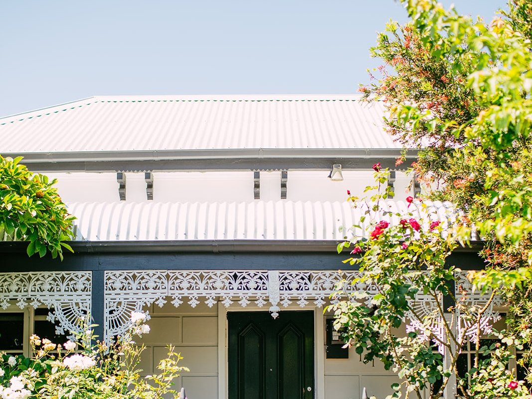 15 min to CBD | 10 min to MCG gallery image 2