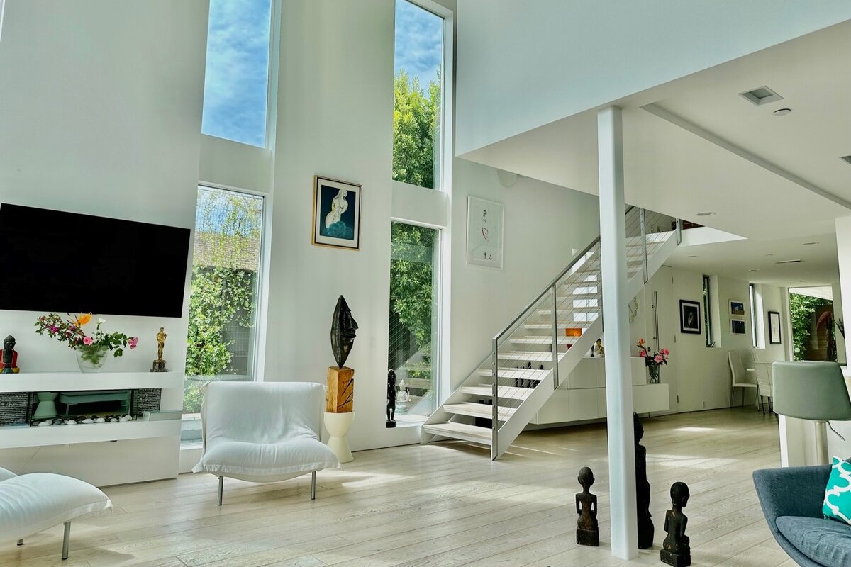 Modern Oasis in Santa Monica gallery image 3