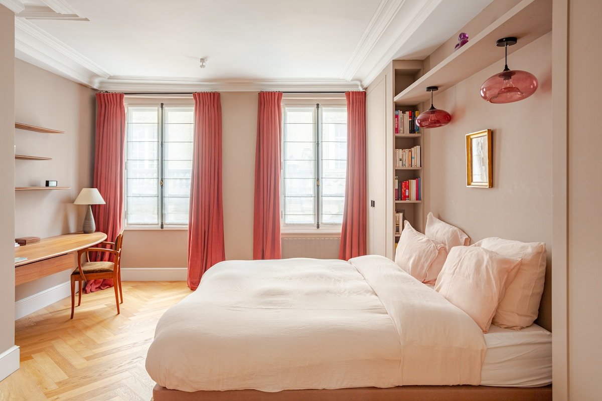 Mansion Parisienne gallery image 5