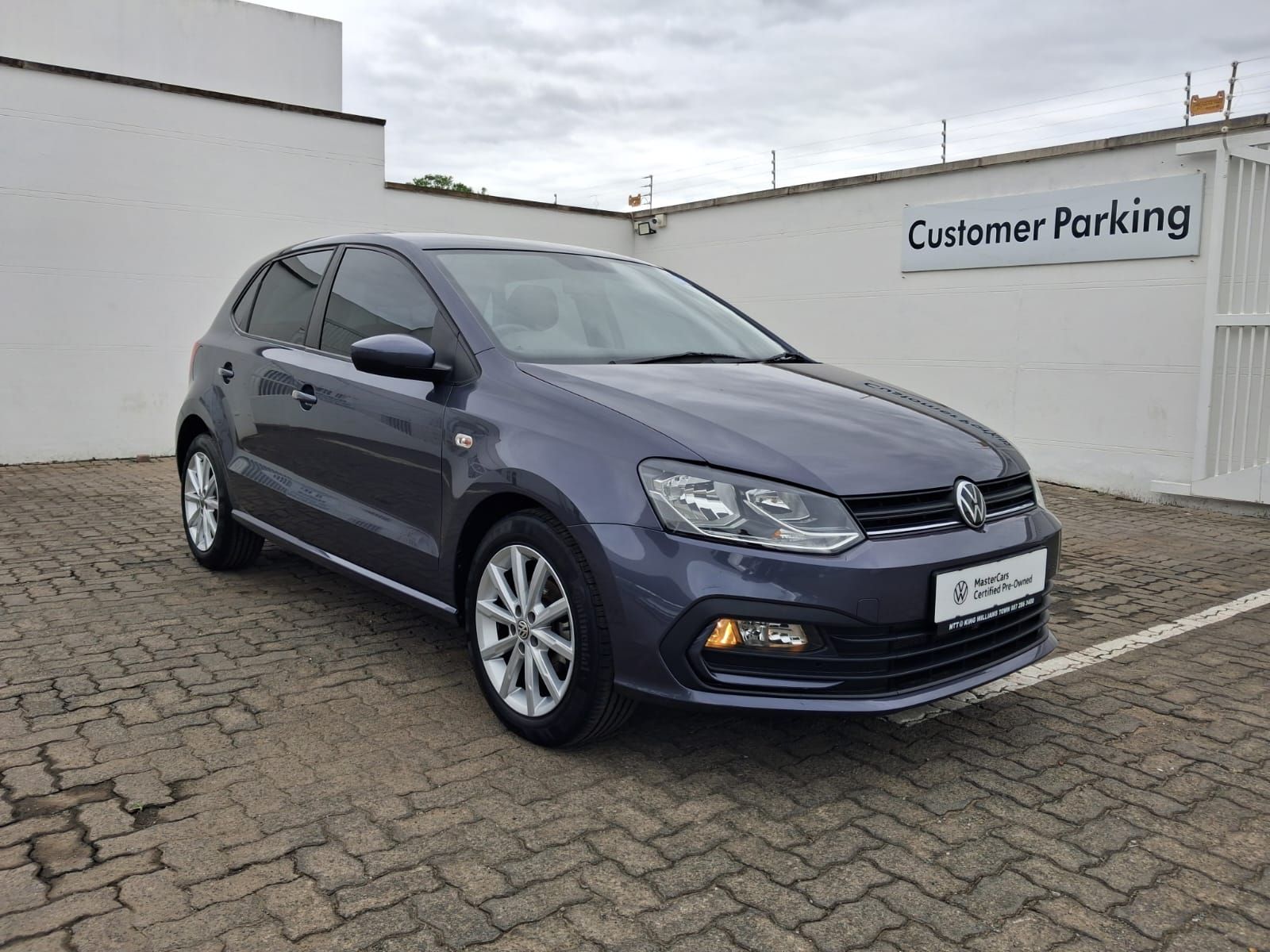 VOLKSWAGEN POLO VIVO 1.4 for Sale in South Africa