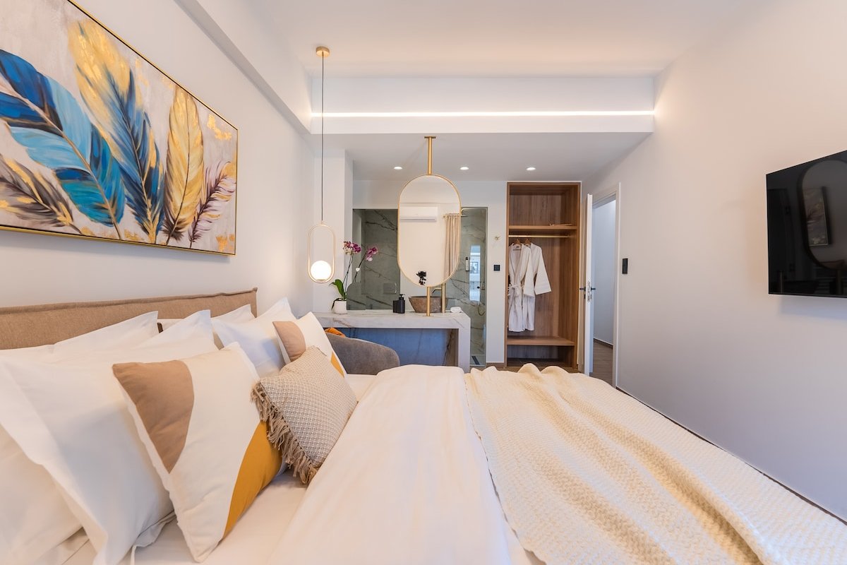 Luxury 4Bdrm Penthouse near Acropolis gallery image 4