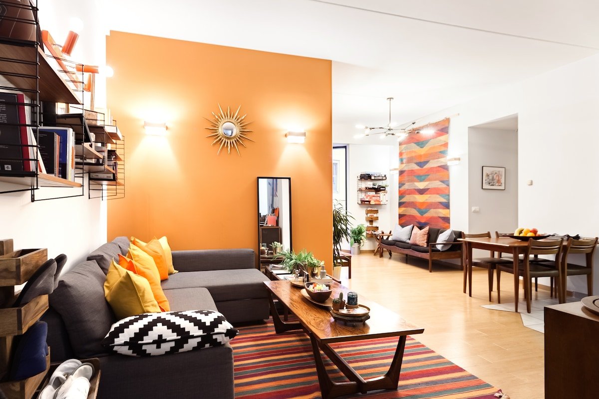 Colorful 4Bedroom/2Bath 145m2 APT for LARGE groups gallery image 2