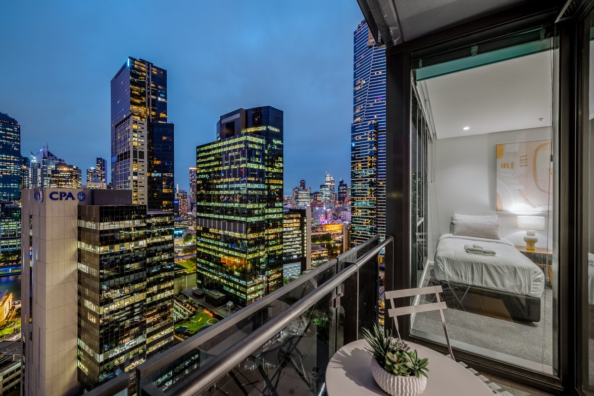 Exclusive Stays – SB Grand III