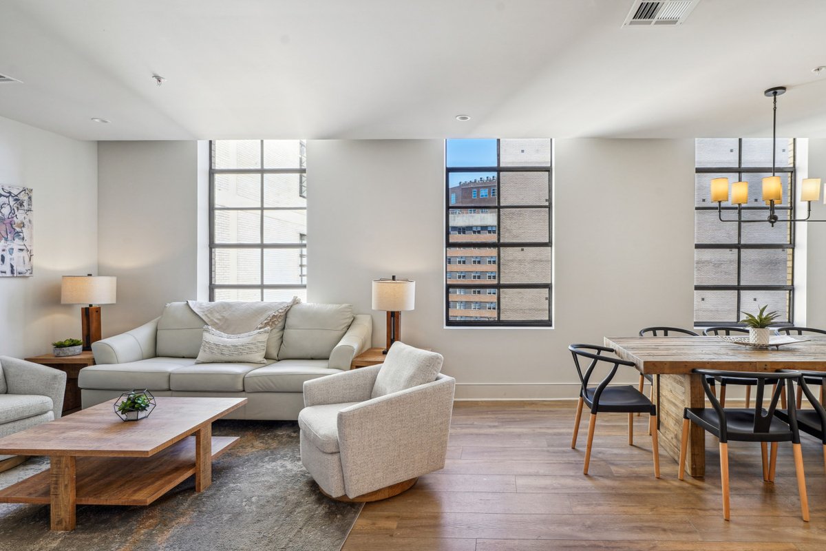 Spacious 5BD, Walk to French Quarter & Superdome