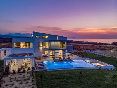 Orizontes Deluxe Residence