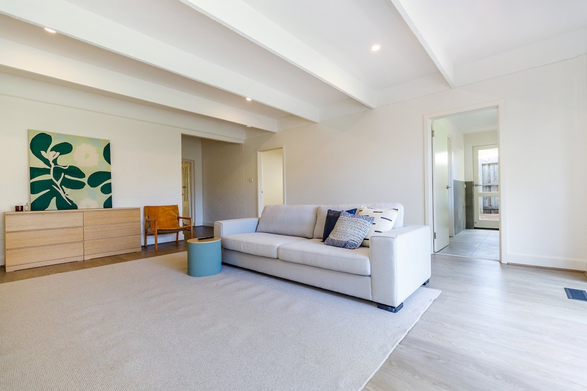 4 bedroom, 2 living, Study, Great yard Malvern Eas gallery image 2