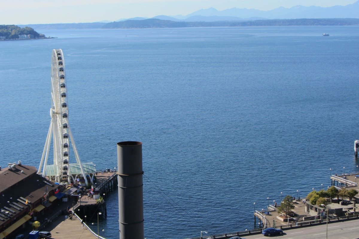 Harbor Steps~~A block to Pike Place! Water Views! gallery image 5