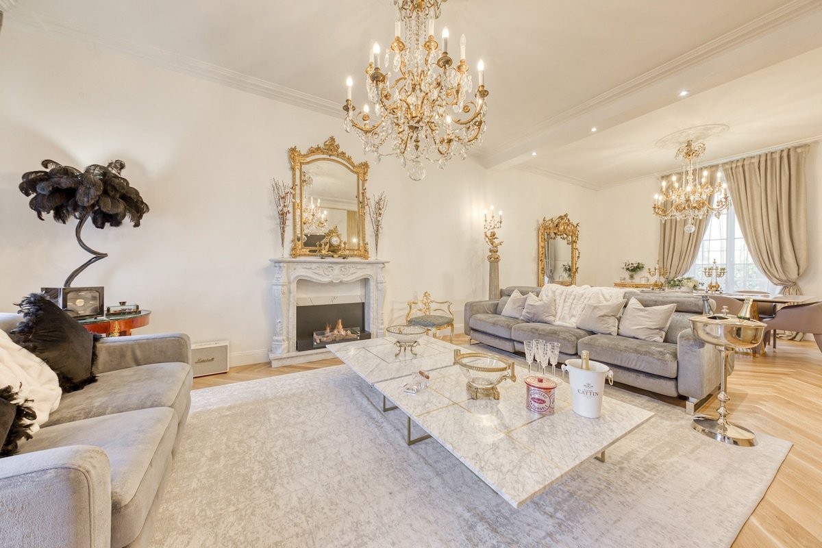 Maison luxueuse : jacuzzi et sauna inclus gallery image 4