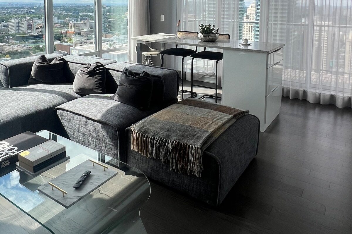 Condo with CN Tower Views gallery image 3