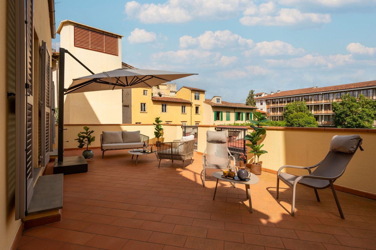 Modern Florentine Terrace