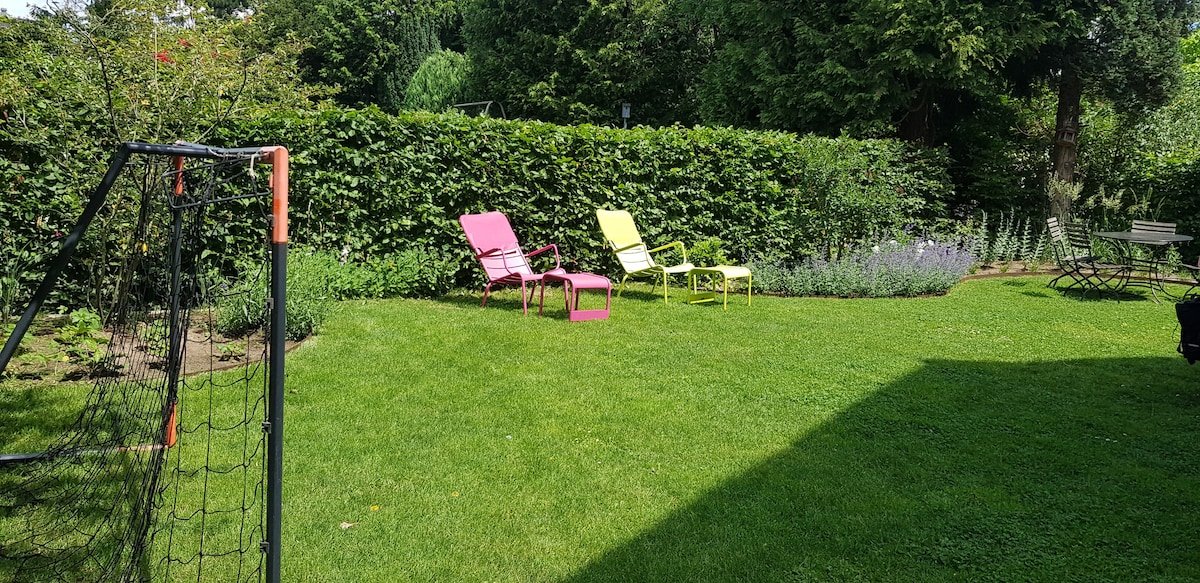 Grande maison, 5 chambres, 200m du métro gallery image 3