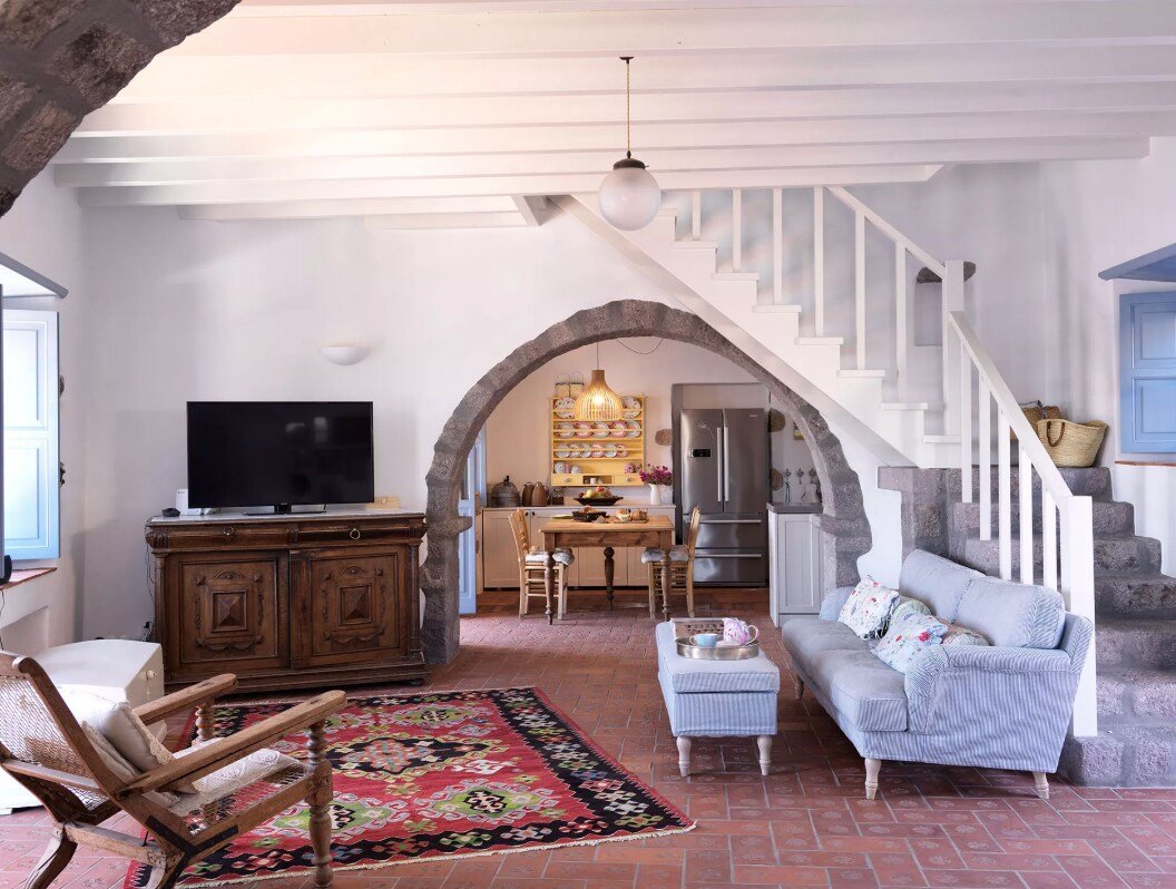 Elegant 3BR Maisonette • Private Pool & View gallery image 3