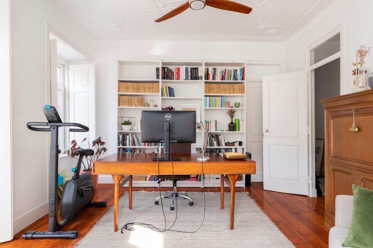 Casa das Flores 4BR + Office Space and A/C gallery image 5