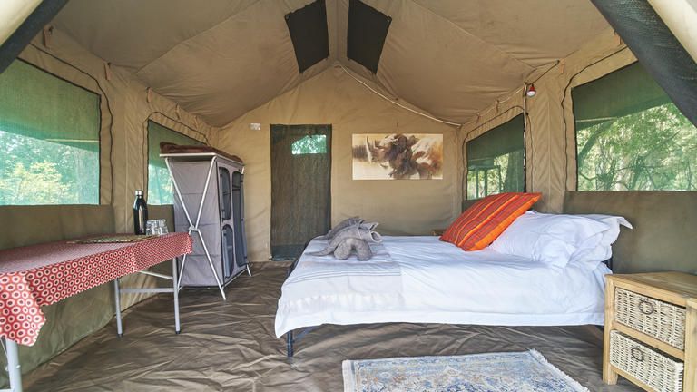 Camp Mana Single/ Twin/Double en suite Tent