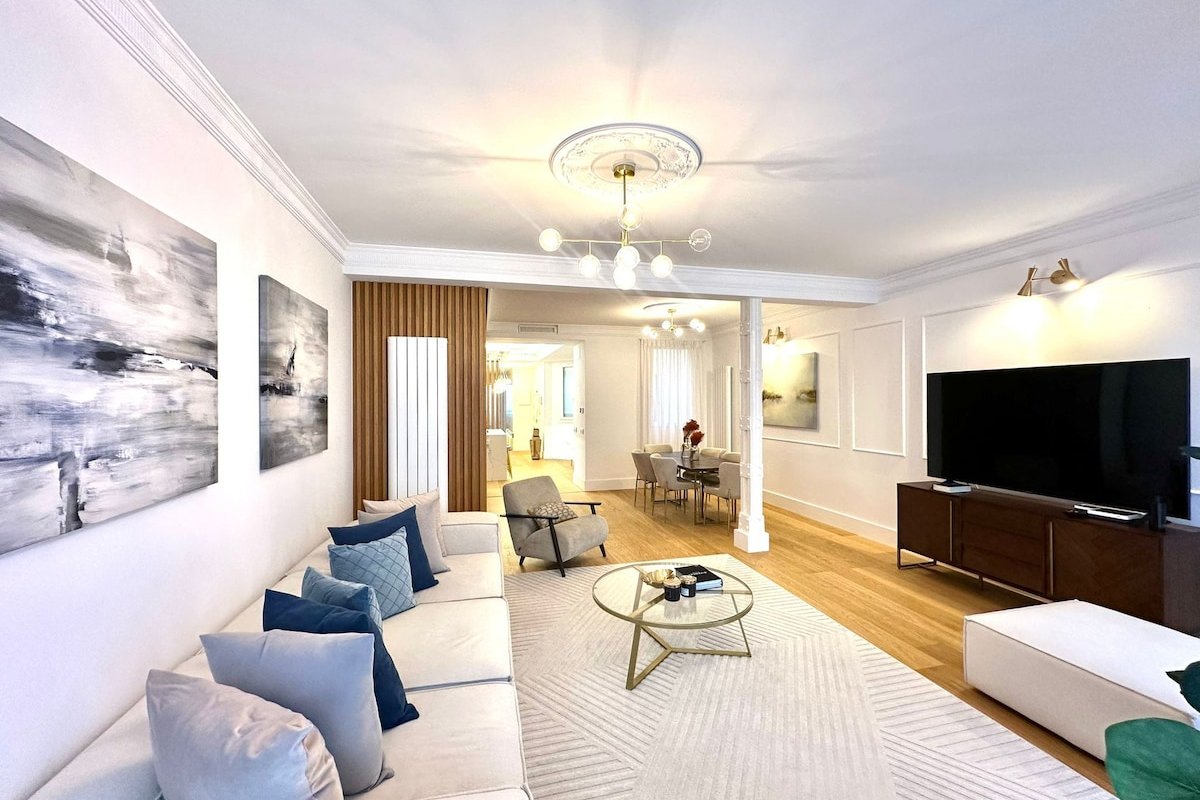 Luxury Apartment in the center of Madrid gallery image 5