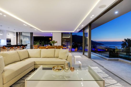 Photo 5 of Skyline Main accommodation in Camps Bay, Cape Town with 3 bedrooms and 3 bathrooms