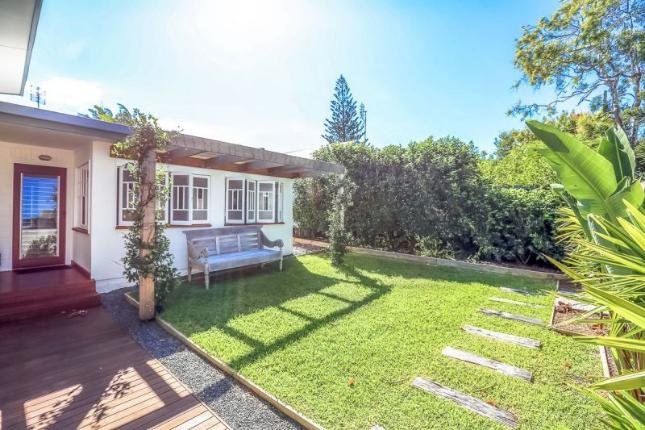 Eclectic Cool Beach Paradise gallery image 2