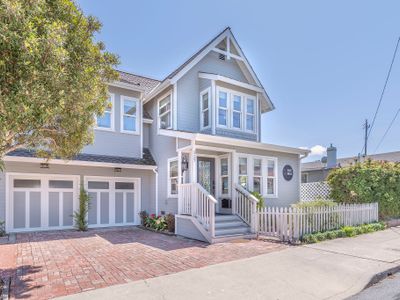 3813 Point Break ~ Walk to Lover’s Point Beach!