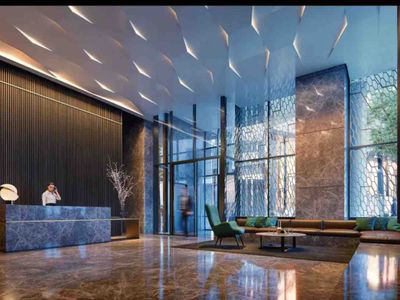 Wsp Lux 3b2b flat in CBD+balcony