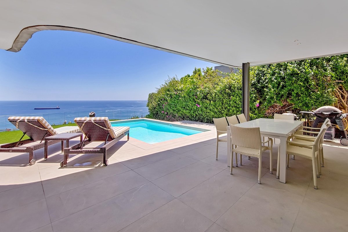 Ocean Villa – Ultra Luxury Apt in Bantry Bay gallery image 4