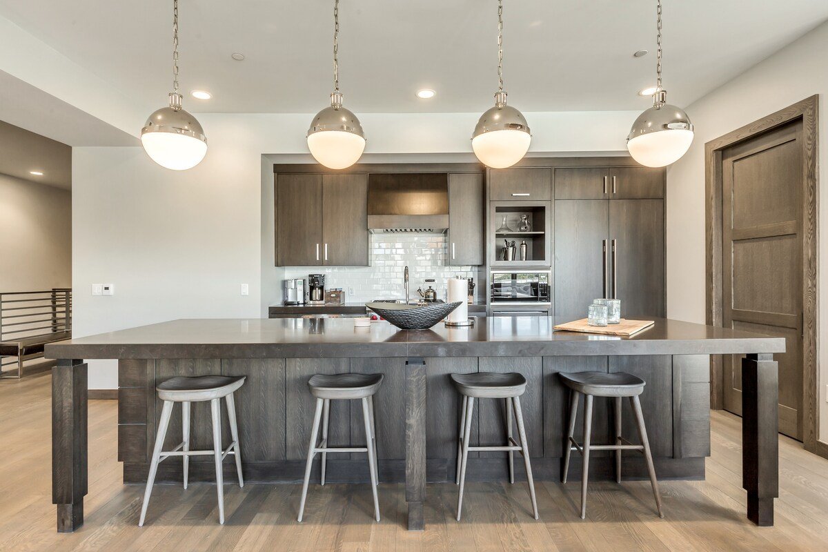 Stein Eriksen Residences Platinum Two Bedroom gallery image 4