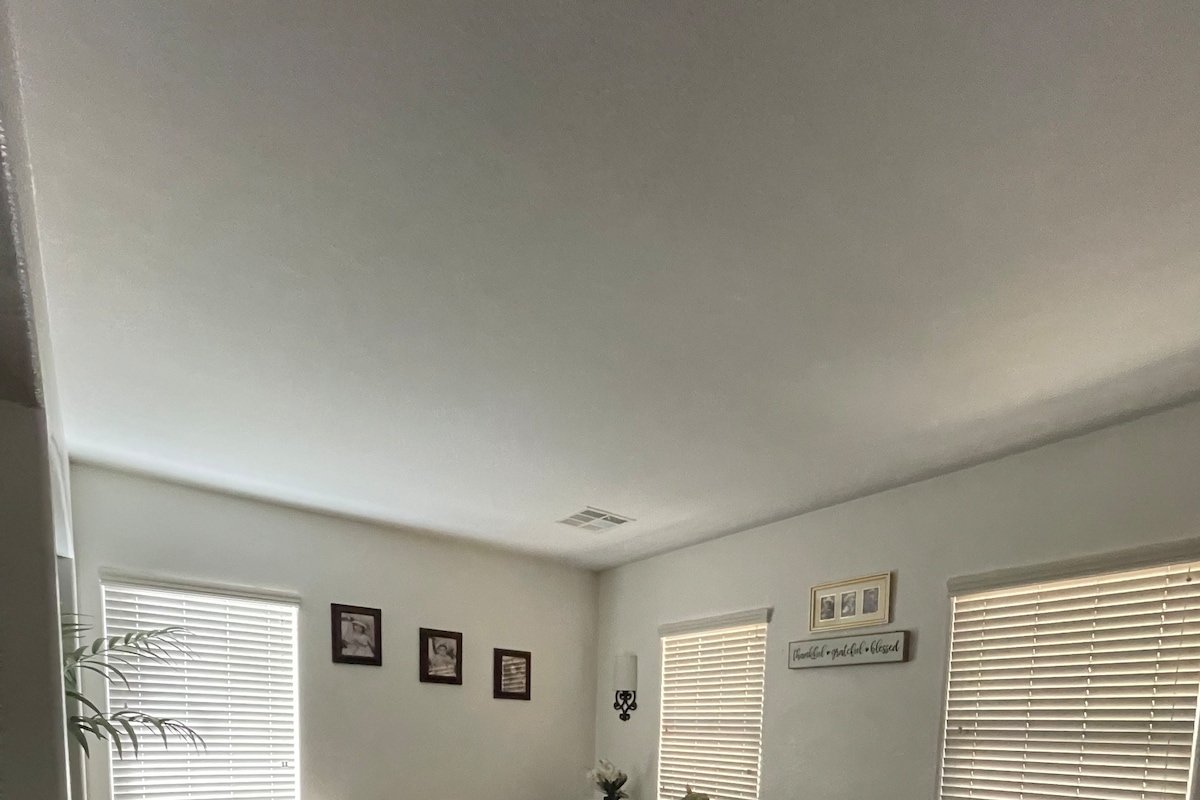 Luxurious 5 Bedroom Vegas Home w/Loft! Sleeps-14 gallery image 3