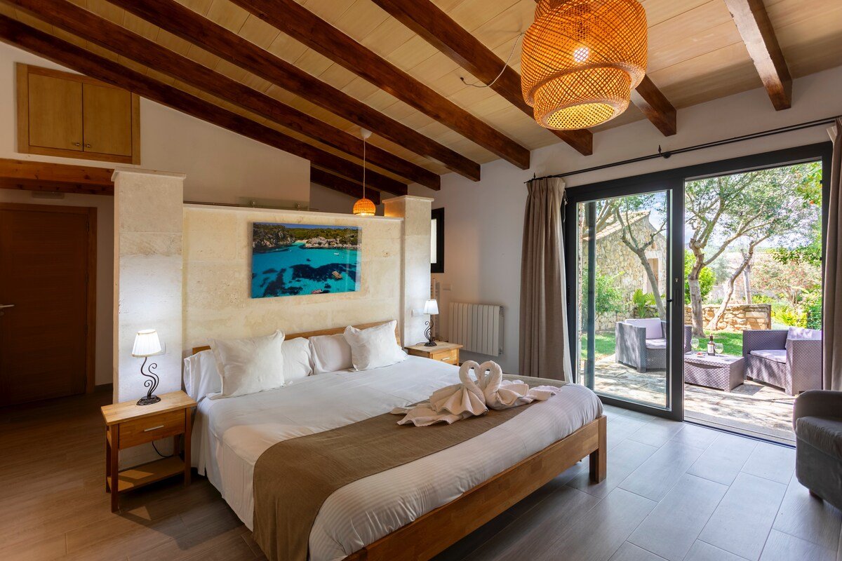 Weddings and events in Es Racó de Maria! gallery image 4