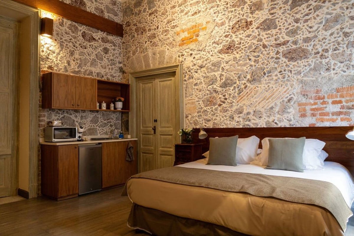 CASA SAUTO Historic 2 BR Apt . Balcony and Rooftop gallery image 4