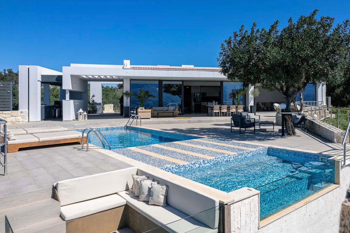 Agapi Luxury Villa