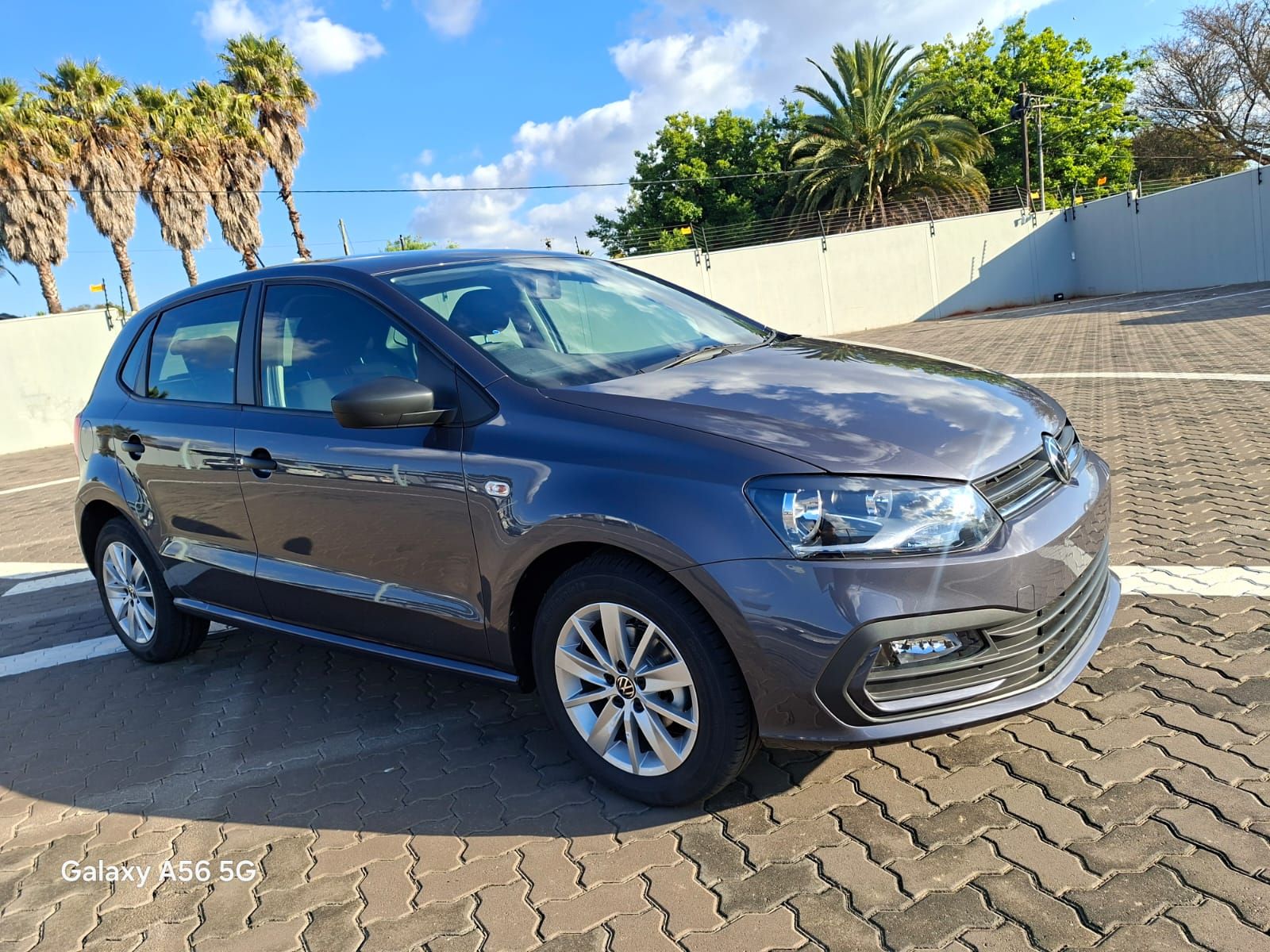 VOLKSWAGEN POLO VIVO 1.4 for Sale in South Africa