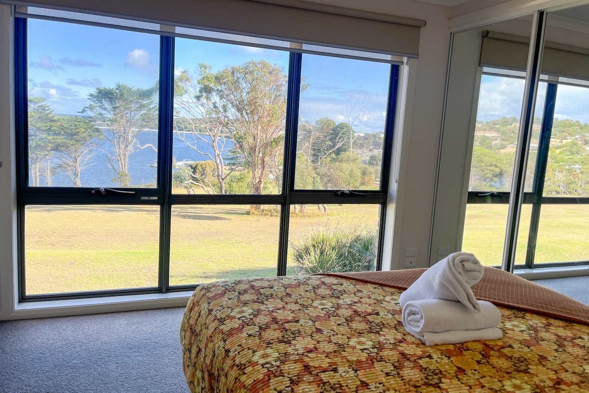 Hopkins View Holiday Home gallery image 2