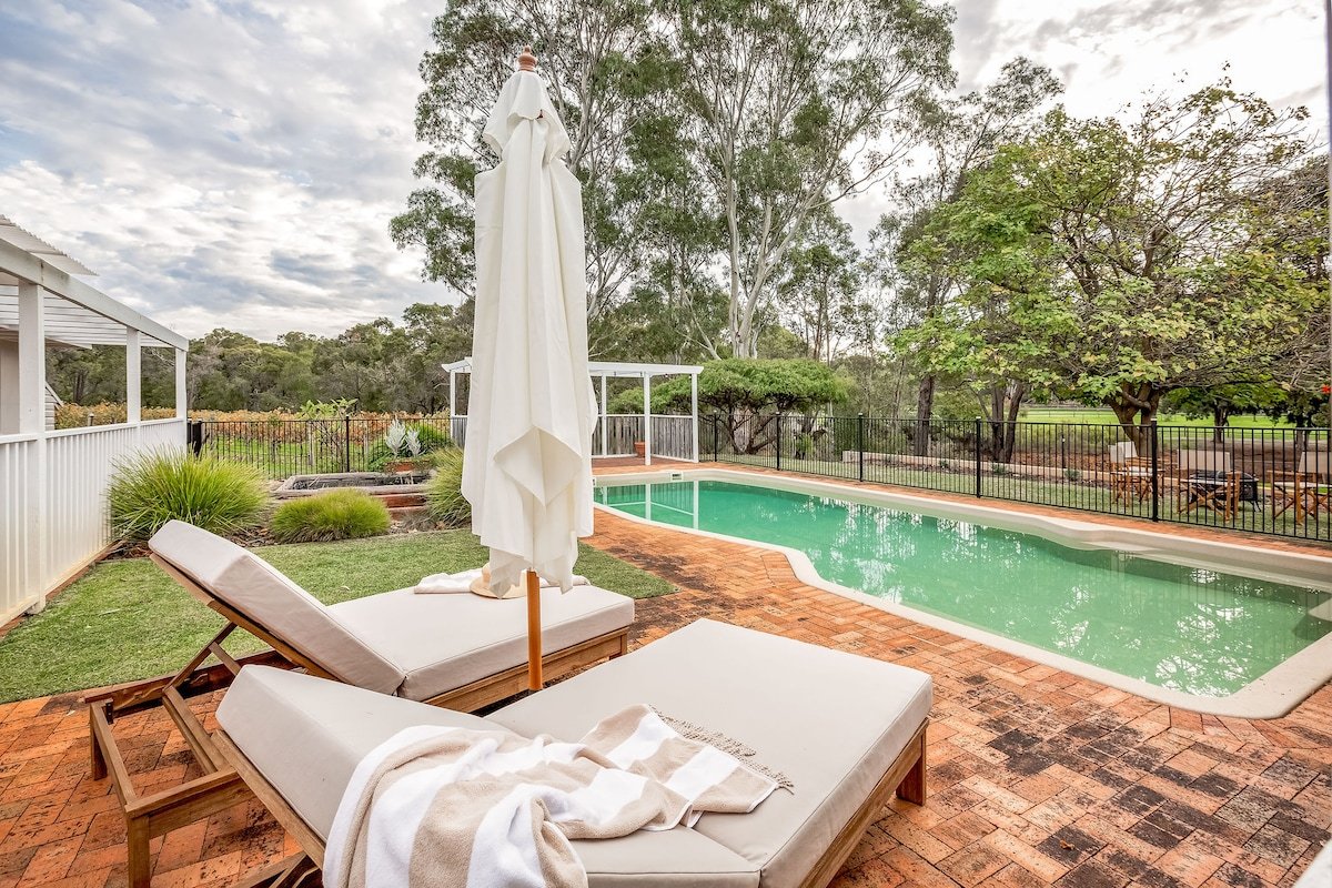 Yallingup Homestead – Lakeside Retreat gallery image 4