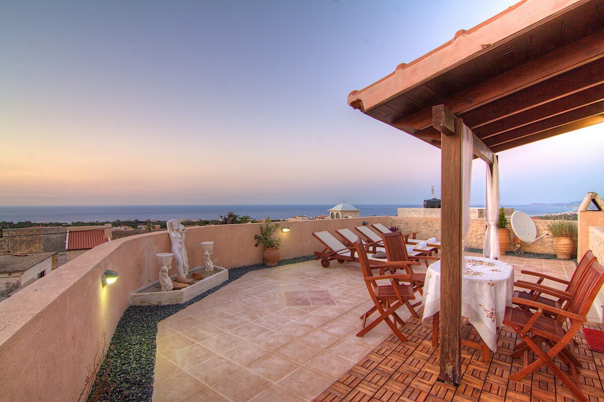 Grand Palazzo, arches, amazing view, pool, jakuzzi gallery image 3