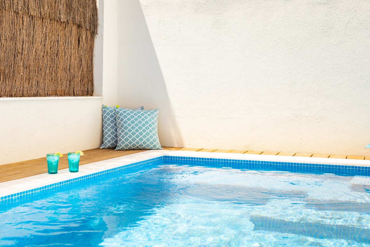 Ambassador Relaxing Pool in Belém