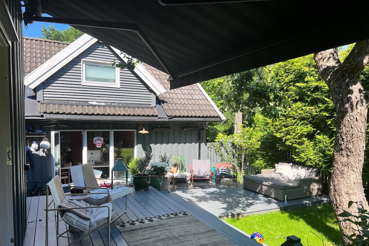 Villa at Bygdøy , steps from The Beach gallery image 5