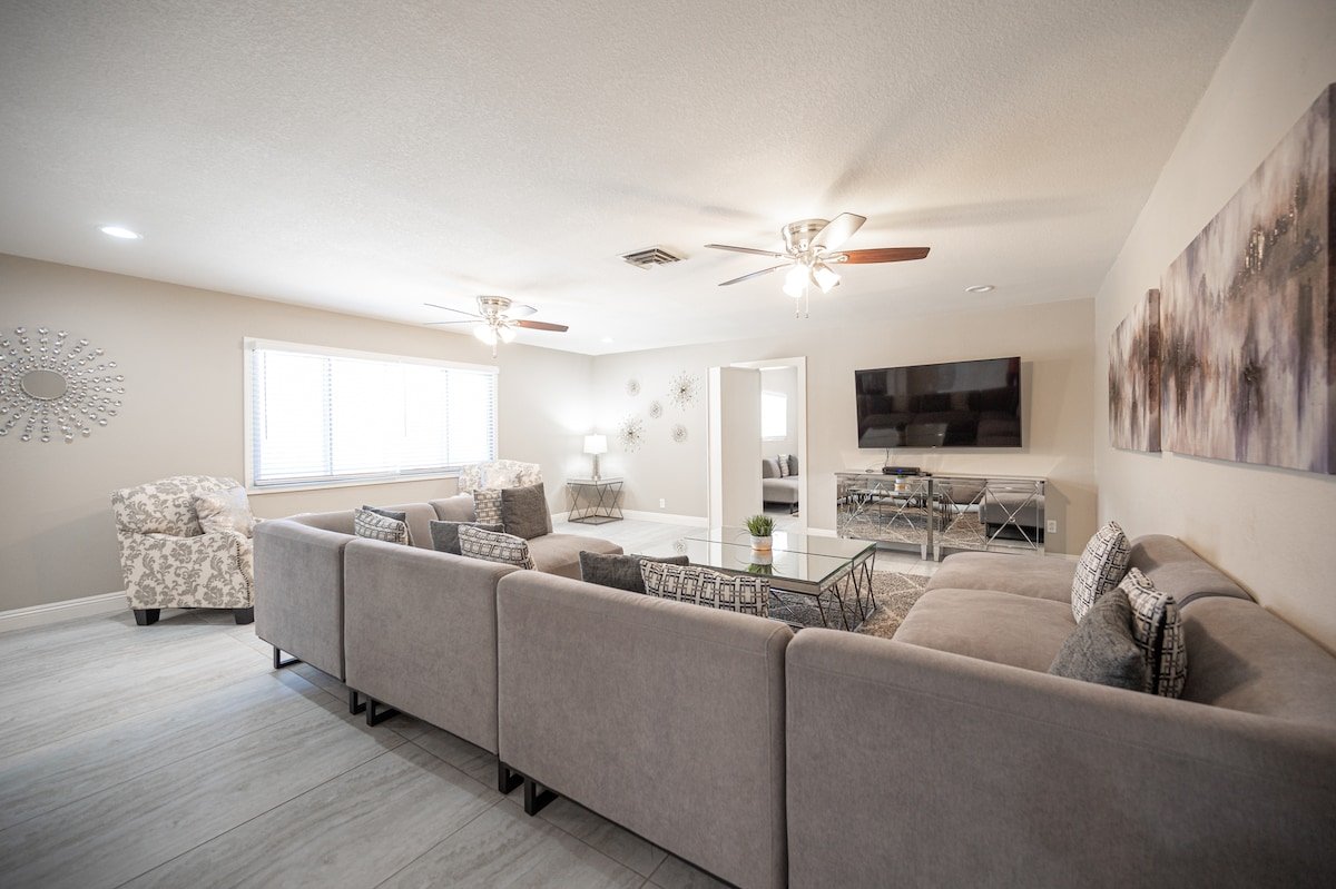 25% Off Special- Extraordinary Amazing House gallery image 4