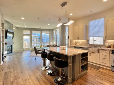 Designer Loft in Playa Vista