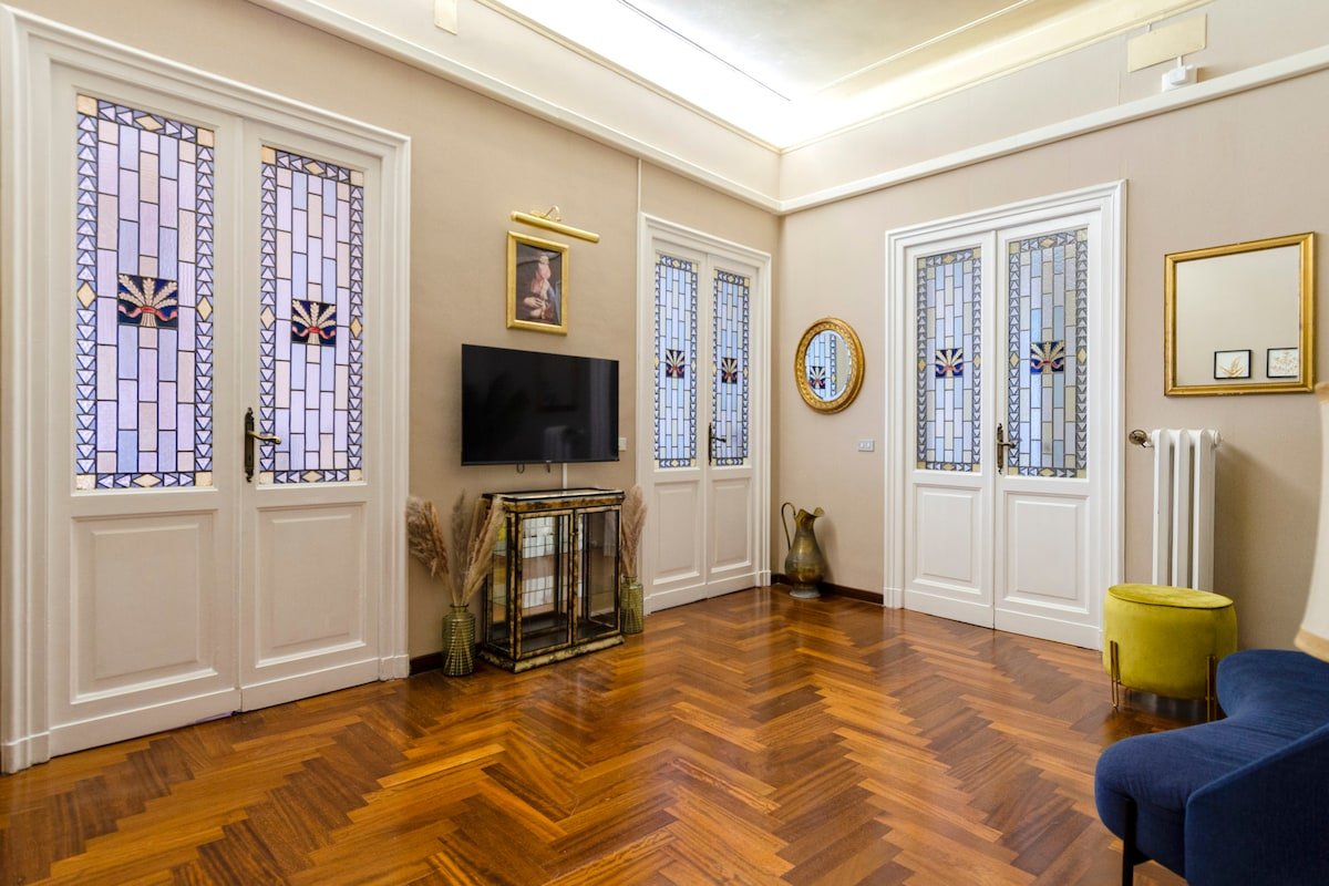 Elegant Family Apartment near Vatican gallery image 3