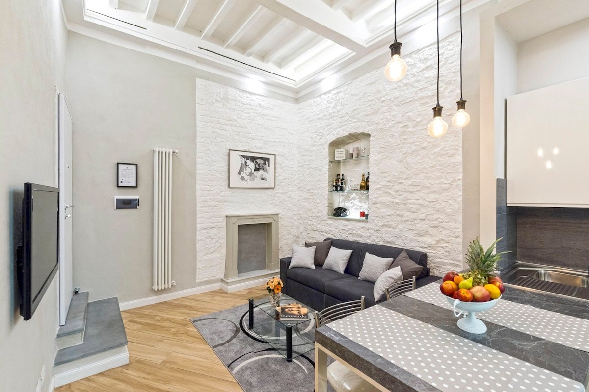 Ponte Vecchio Paradiso gallery image 5