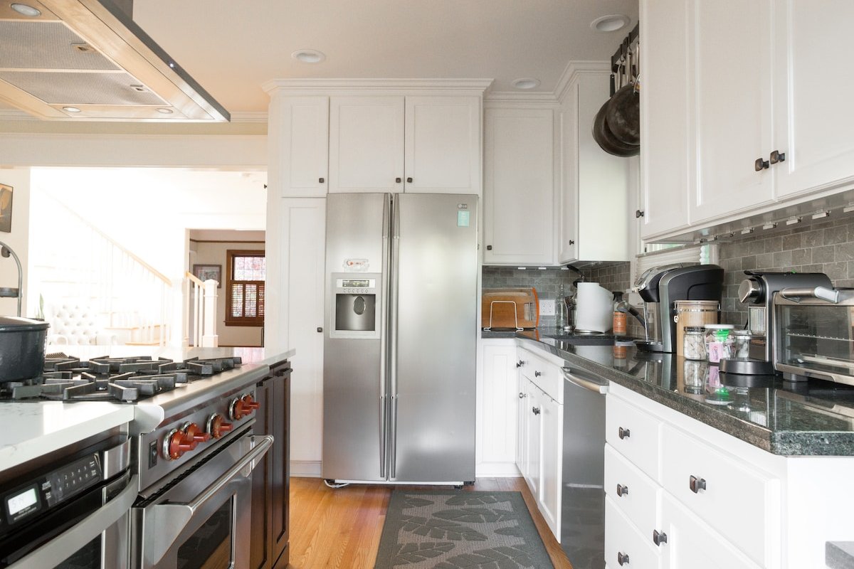 Queen Anne Oasis gallery image 4