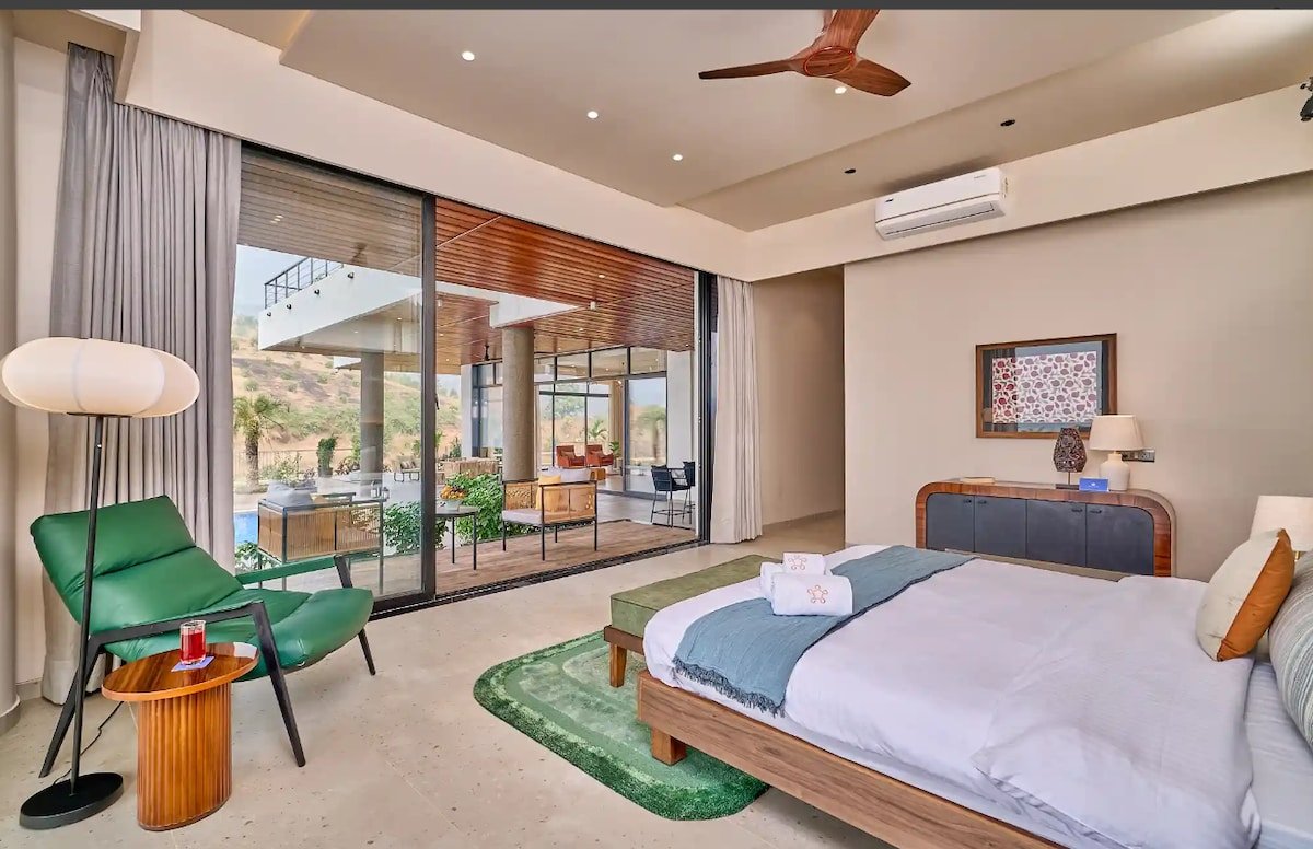 Eldora – 5BHK Fun Villa with Lakefront & Games gallery image 5