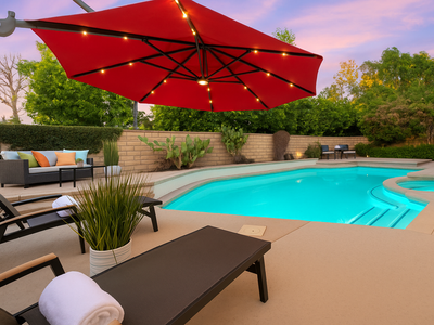 177 | *Upscale Modern HOME| Pool | SPA | PingPong