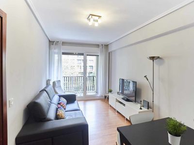 Bermingham: Private garage, close to the beach