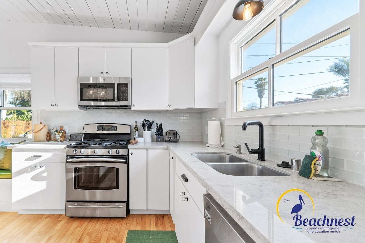 Tiki Tides gallery image 3