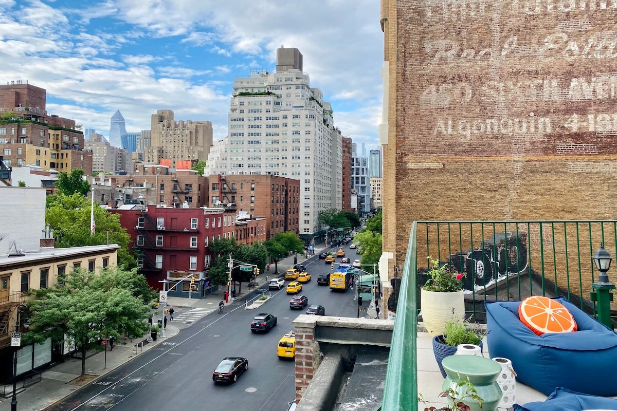 Bright Greenwich Village Loft w/ Private Rooftop & gallery image 4