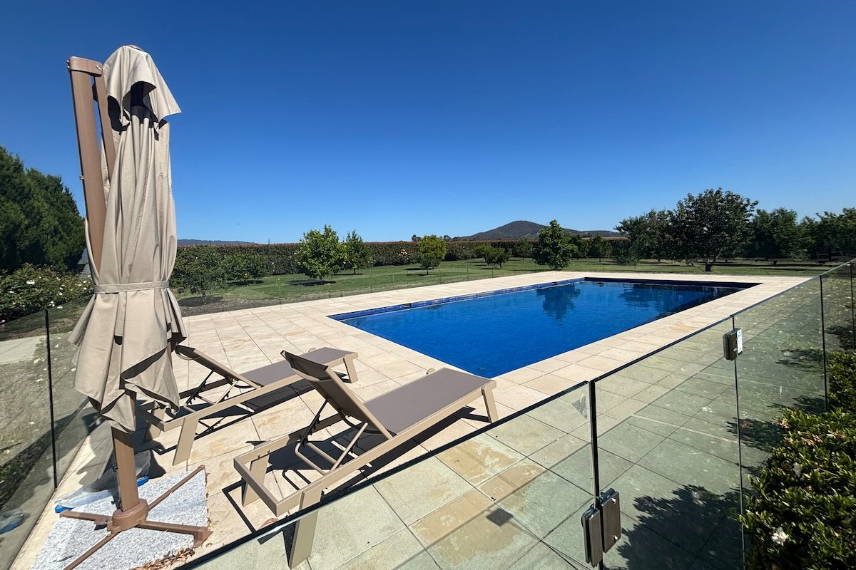 Storm Ridge Estate gallery image 4