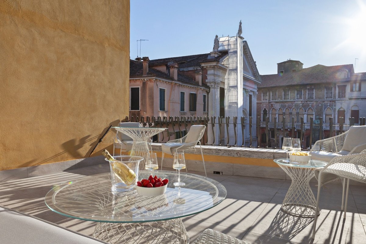Palazzo Fosca Prestige Terrace gallery image 2