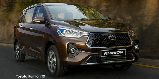 TOYOTA RUMION 1.5 TX A/T - 11 