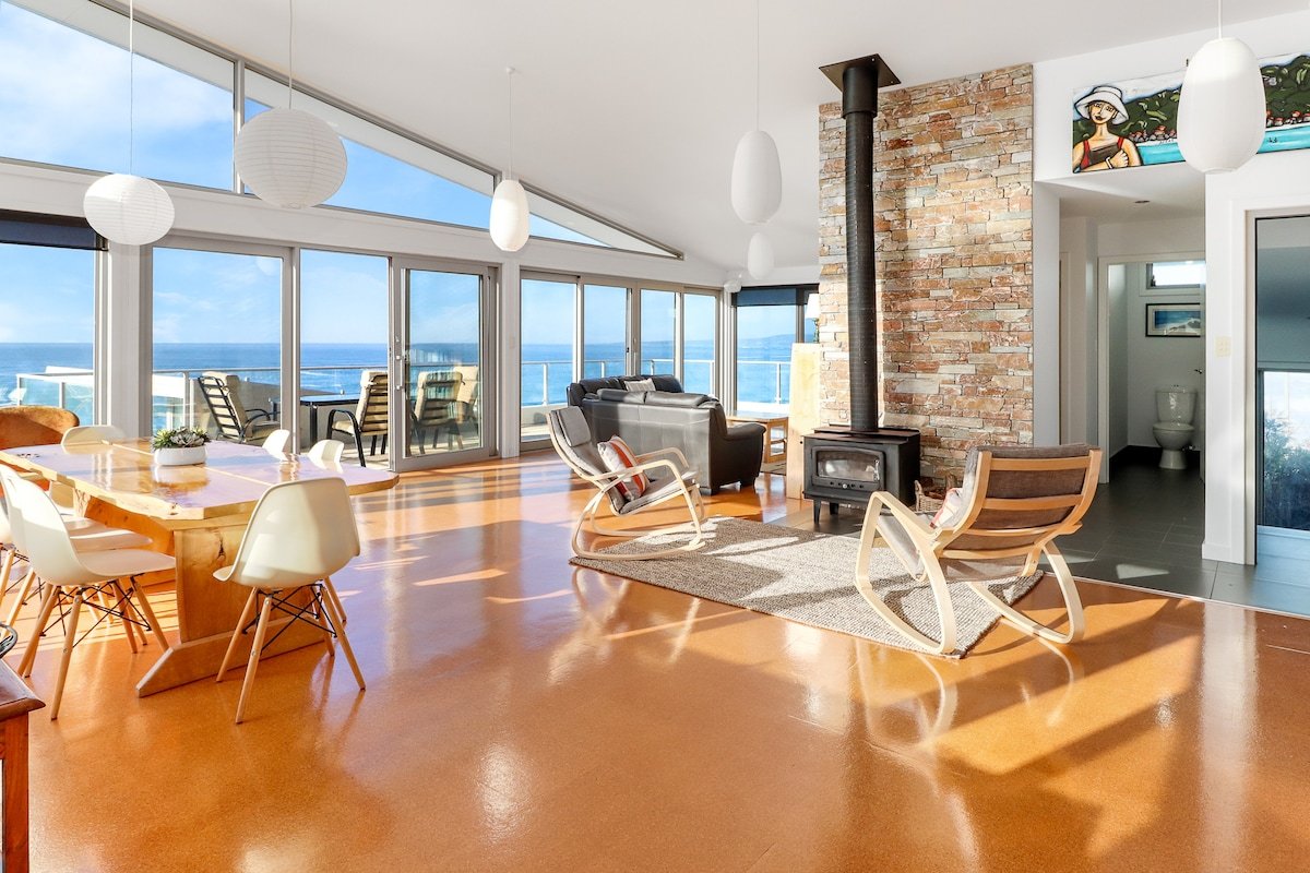 Eleven62 Bay Of Fires Beach House gallery image 3